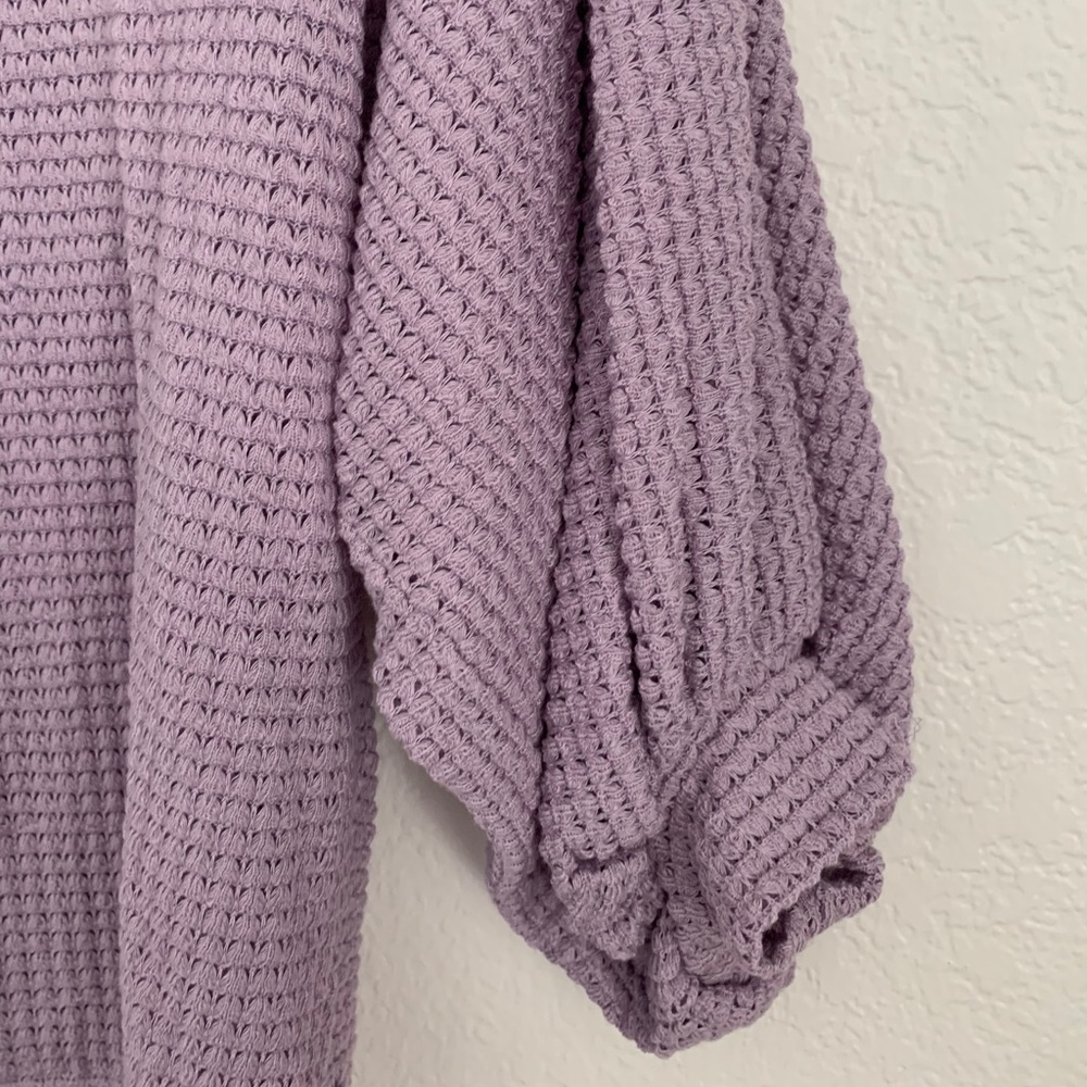 Lavender Balloon Sleeve Top - Picture 7 of 10